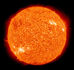 太陽は50億年後200倍の大きさになっている