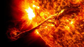 太陽の謎 コロナの温度