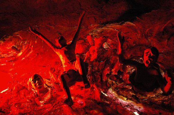 地獄は本当に存在する？八大地獄の階層と臨死体験者が見た悪夢の光景